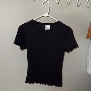 H&M Lightly Ribbed Fitted Crop Top